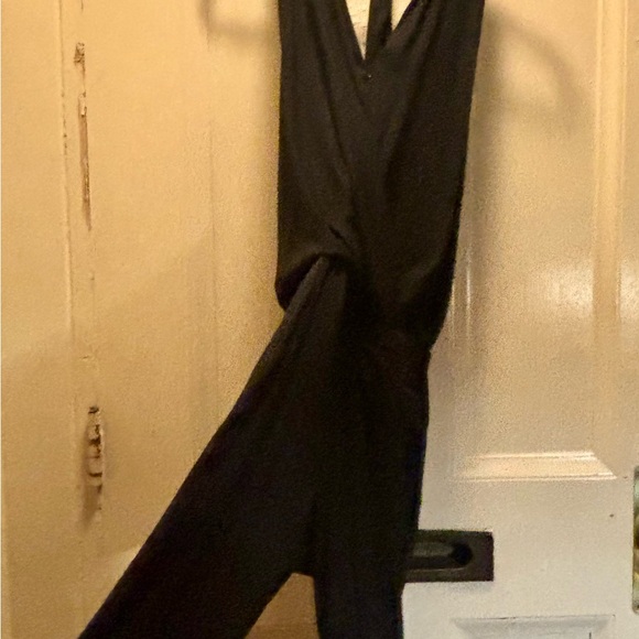 Vince Silk Jumpsuit, excellent condition,small size - Picture 6 of 14